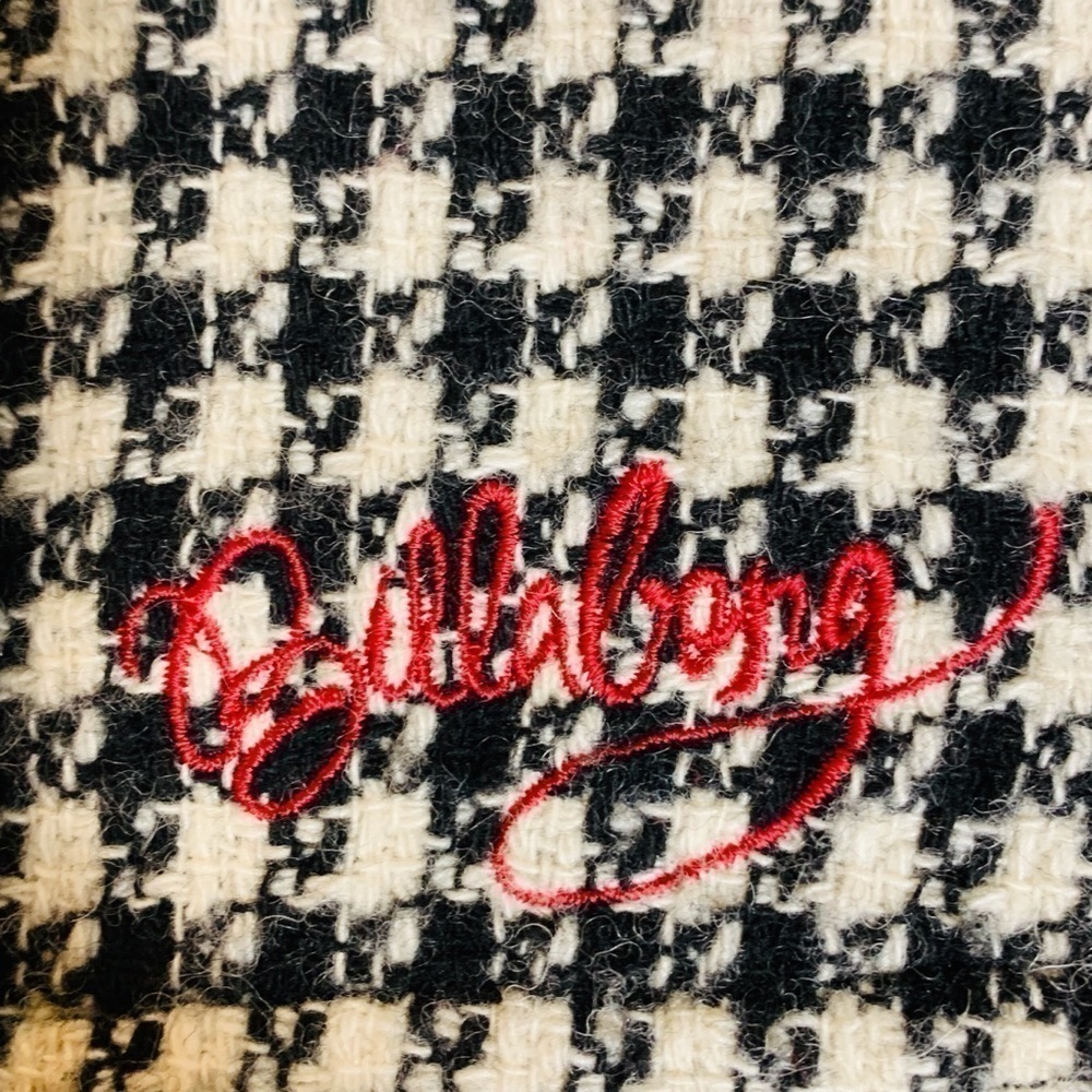 𝅺BILLABONG Vintage Jacket, Size XS, Black & White - Picture 3 of 4